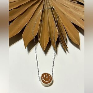 Smiley face necklace N120